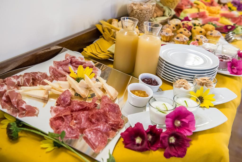 Relais Paradiso Resort & Spa Marcellano Ngoại thất bức ảnh